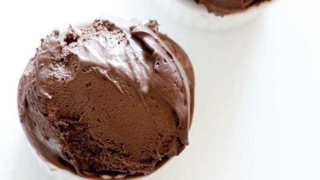Sorvete fit de chocolate com 3 tres ingredientes